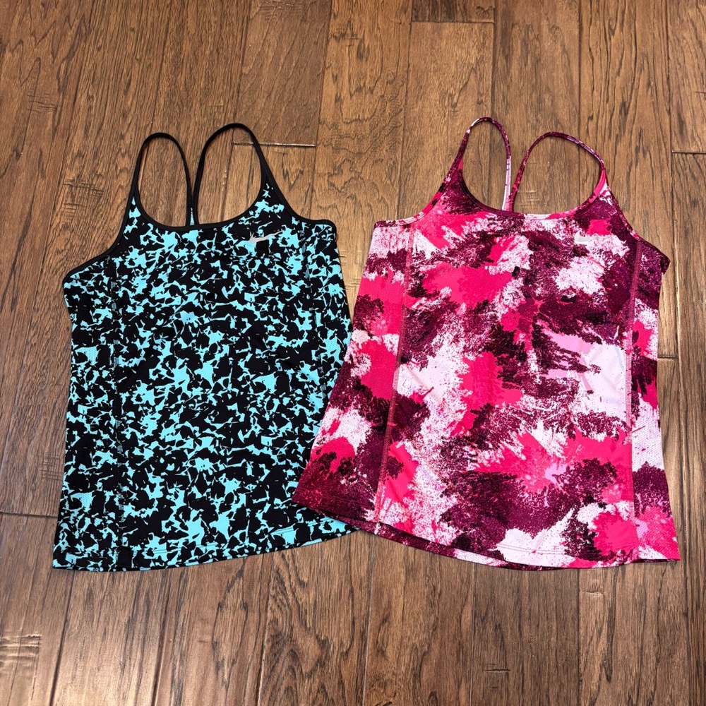 Women’s Two Nike Drifit Tanks Size Small